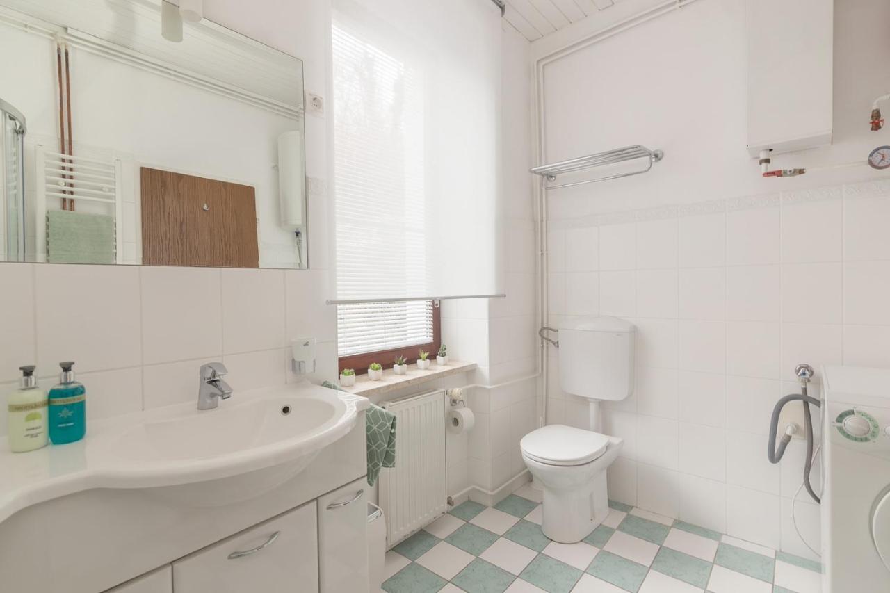 Apartment Opn *