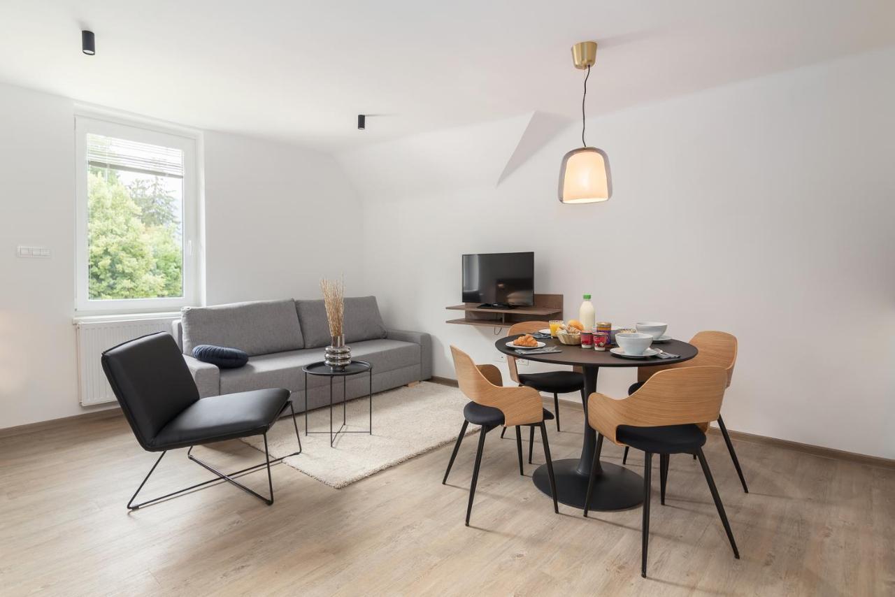Apartment Opn